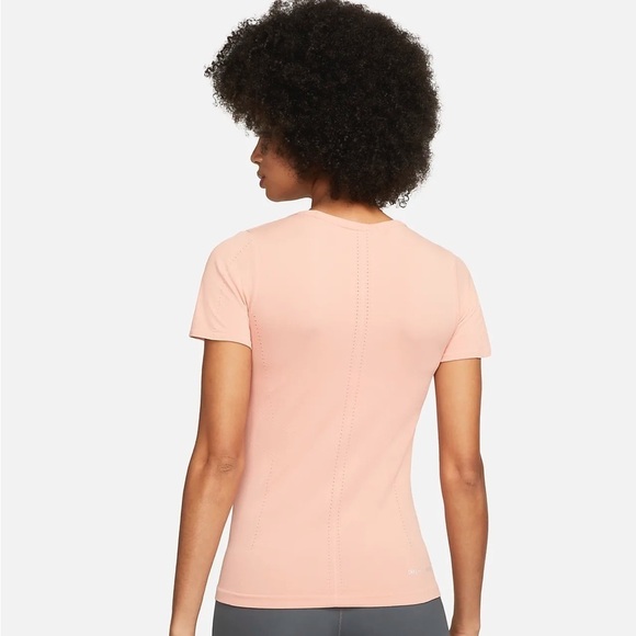 NWT! Nike Dri-FIT ADV Aura Women's Slim-Fit Short-Sleeve Top- Size XXL - Picture 2 of 5